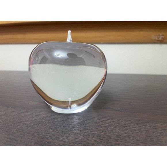 VINTAGE Tiffany & Co Crystal Art Glass paperweight - Picture 3 of 7